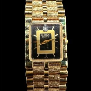 Bulova Gold Quartz Dress Watch - Gold Tone. New old stock. Unused